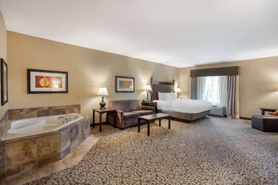 Photo 5 - Best Western Plus Intercourse Village Inn & Suites