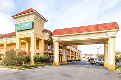 Photo 2 - Quality Inn Dalton Central