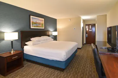 Photo 2 - Best Western Plus Indianapolis North at Pyramids