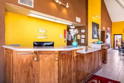 Photo 5 - Econo Lodge Acworth East