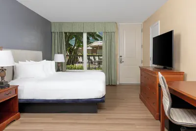 Photo 4 - Ocean Breeze Inn Vero Beach