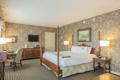 Photo 2 - The Brown Hotel