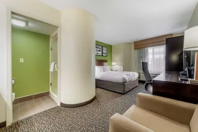 Photo 5 - Sleep Inn & Suites Omaha Airport