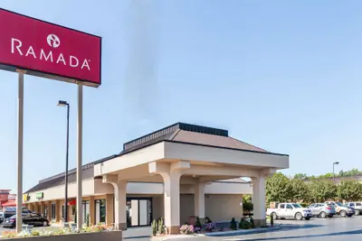 Photo 2 - Ramada by Wyndham Lebanon