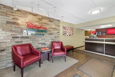 Photo 3 - Red Roof Inn Buffalo - Niagara Airport