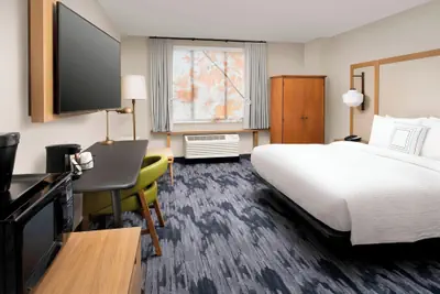 Photo 5 - Fairfield Inn & Suites by Marriott Alexandria West/Mark Center
