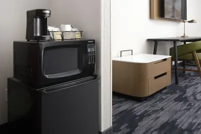 Photo 4 - Fairfield Inn & Suites by Marriott Alexandria West/Mark Center