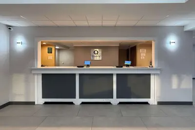 Photo 3 - Quality Inn & Suites Baton Rouge West – Port Allen