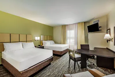 Photo 4 - Candlewood Suites Lenexa - Overland Park Area by IHG
