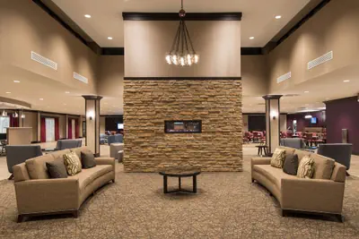 Photo 3 - DoubleTree by Hilton Schenectady Downtown