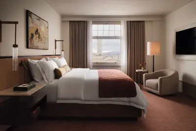 Photo 4 - The Huntington Hotel