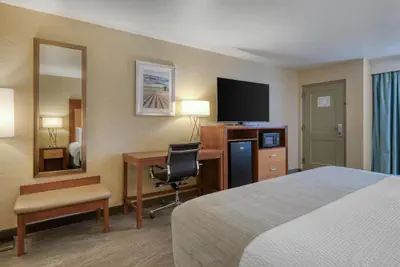 Photo 5 - Best Western Foothills Inn