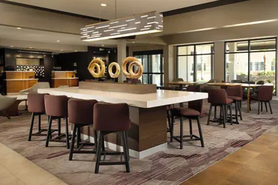 Photo 5 - Courtyard by Marriott Phoenix Mesa