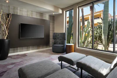 Photo 3 - Courtyard by Marriott Phoenix Mesa