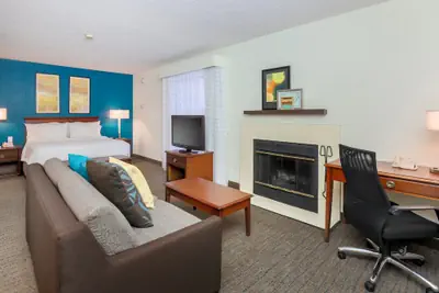Photo 4 - Hawthorn Suites by Wyndham Tinton Falls