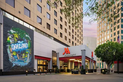 Photo 2 - Oakland Marriott City Center