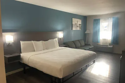 Photo 4 - Bourbon Capital Inn