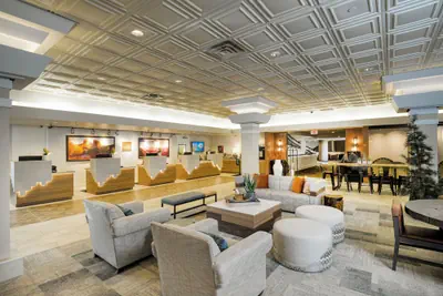 Photo 3 - Holiday Inn Resort The Squire at Grand Canyon by IHG