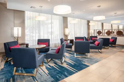 Photo 5 - Holiday Inn Los Angeles - LAX Airport by IHG