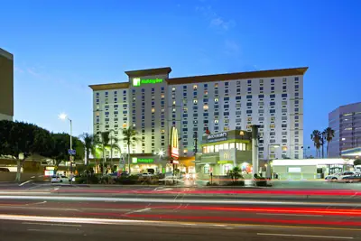 Photo 2 - Holiday Inn Los Angeles - LAX Airport by IHG