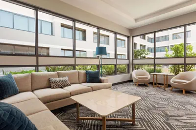 Photo 3 - Radisson Hotel Sunnyvale – Silicon Valley