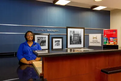 Photo 4 - Hampton Inn Lexington South-Keeneland/Airport