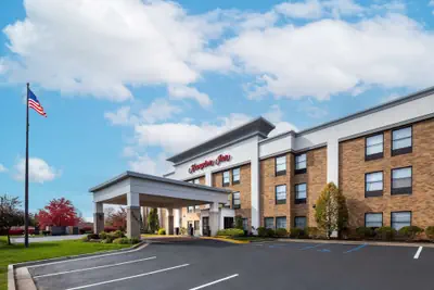 Photo 2 - Hampton Inn Lexington South-Keeneland/Airport