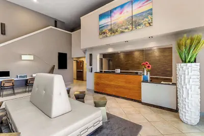 Photo 3 - Best Western Socorro Hotel & Suites
