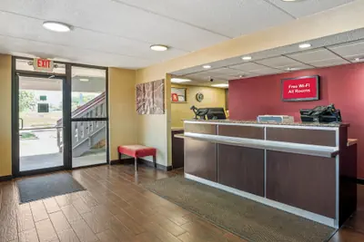 Photo 3 - Red Roof Inn West Monroe