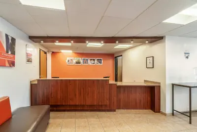 Photo 3 - Motel 6 Naperville, IL