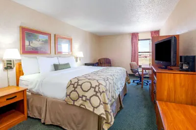 Photo 5 - Baymont by Wyndham Amarillo East