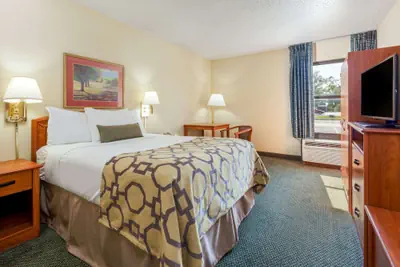 Photo 4 - Baymont by Wyndham Amarillo East