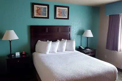 Photo 5 - Best Western Plus Bayshore Inn