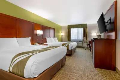 Photo 2 - Quality Inn & Suites Stoughton - Madison South