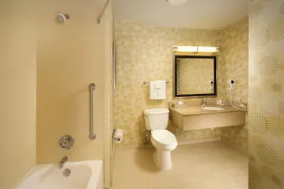 Photo 5 - Comfort Inn Downtown DC/Convention Center
