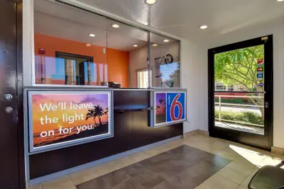 Photo 3 - Motel 6 Riverside, CA - South