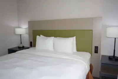 Photo 4 - Country Inn & Suites by Radisson, Round Rock, TX