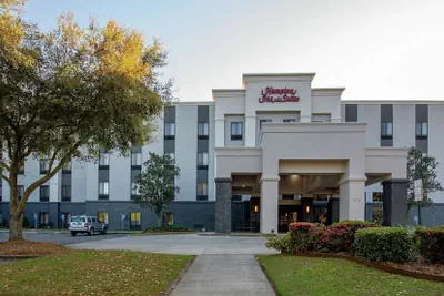 Photo 2 - Hampton Inn & Suites Lafayette