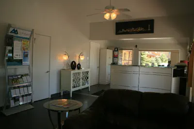 Photo 4 - Econo Lodge Inn & Suites Montrose - Black Canyon Area
