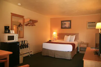 Photo 5 - Econo Lodge Inn & Suites Montrose - Black Canyon Area