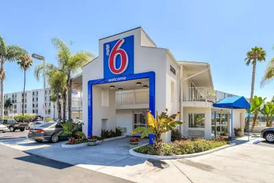 Photo 2 - Motel 6 San Diego, CA - Hotel Circle - Mission Valley