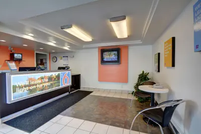 Photo 4 - Motel 6 Chicopee, MA - Springfield