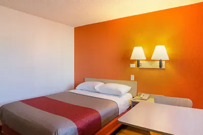 Photo 5 - Motel 6 Denver, CO – Downtown