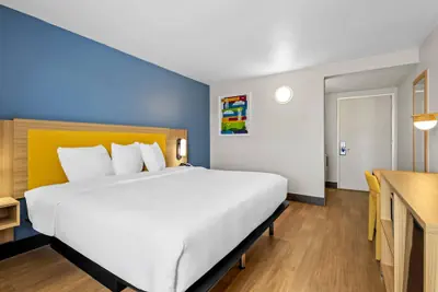 Photo 2 - Park Inn by Radisson, Fargo West Acres