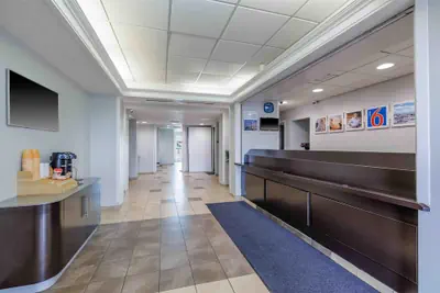 Photo 3 - Motel 6 Albuquerque, NM - North