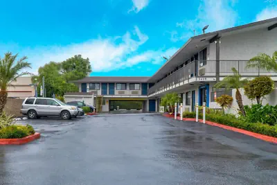 Photo 2 - Motel 6 El Monte, CA - Los Angeles