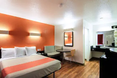 Photo 5 - Motel 6 Old town Scottsdale/Fashion Square