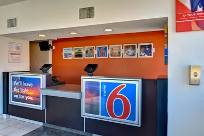 Photo 5 - Motel 6 Cocoa Beach, FL