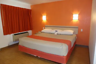 Photo 4 - Motel 6 Amarillo, TX - West