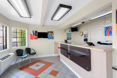 Photo 3 - Motel 6 Merced, CA - North